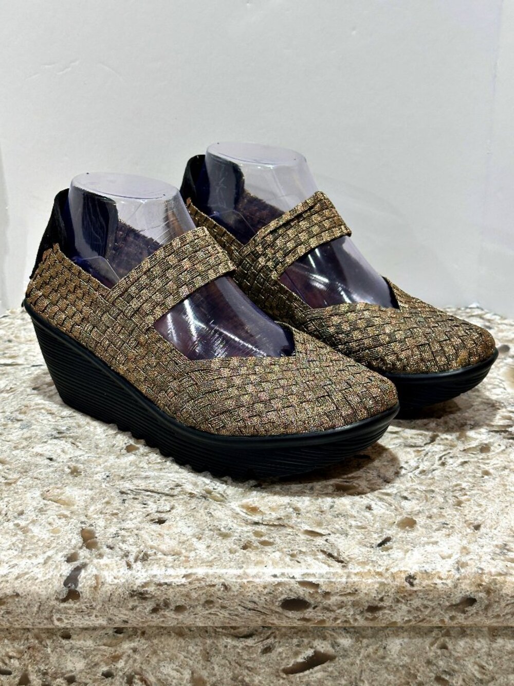Bernie Mev Halle Bronze Woven Metallic Mary Jane Wedge Comfort Shoes EU 40 US 9